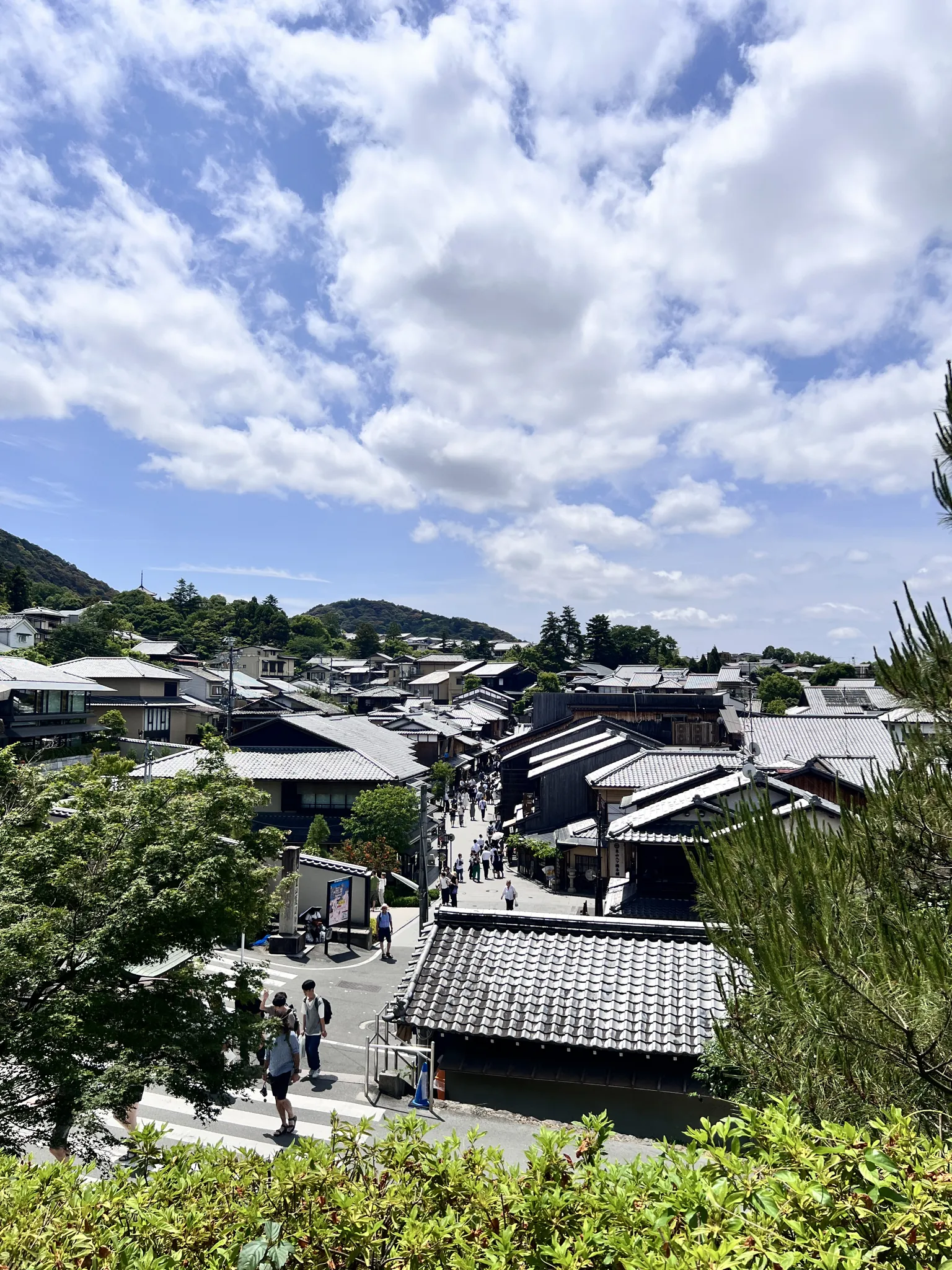 高台寺から見下ろす町並み